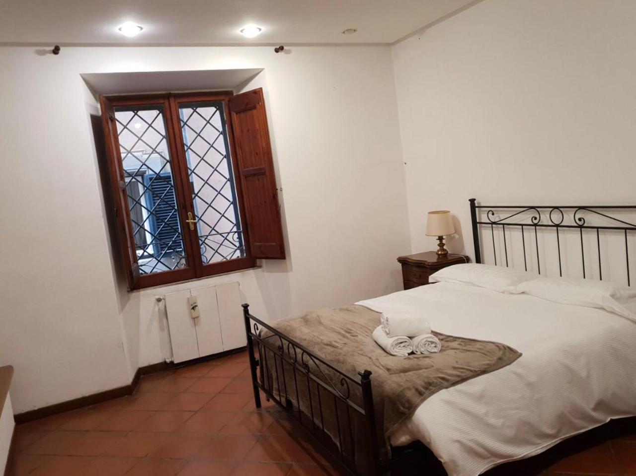 Big Apartment In Campo De Fiori Rome Exterior photo